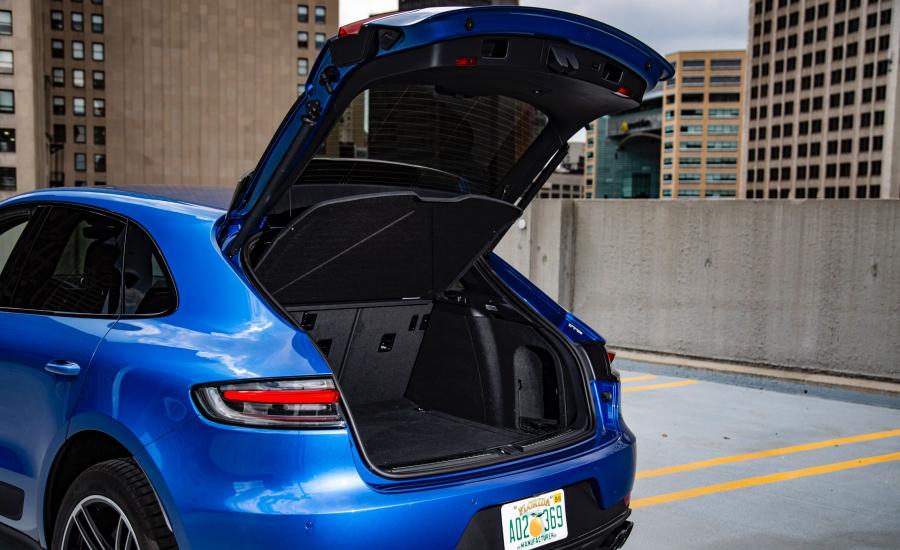 Багажник Porsche Macan S (95B) 2019 года  (NA) (фото 18 из 25)